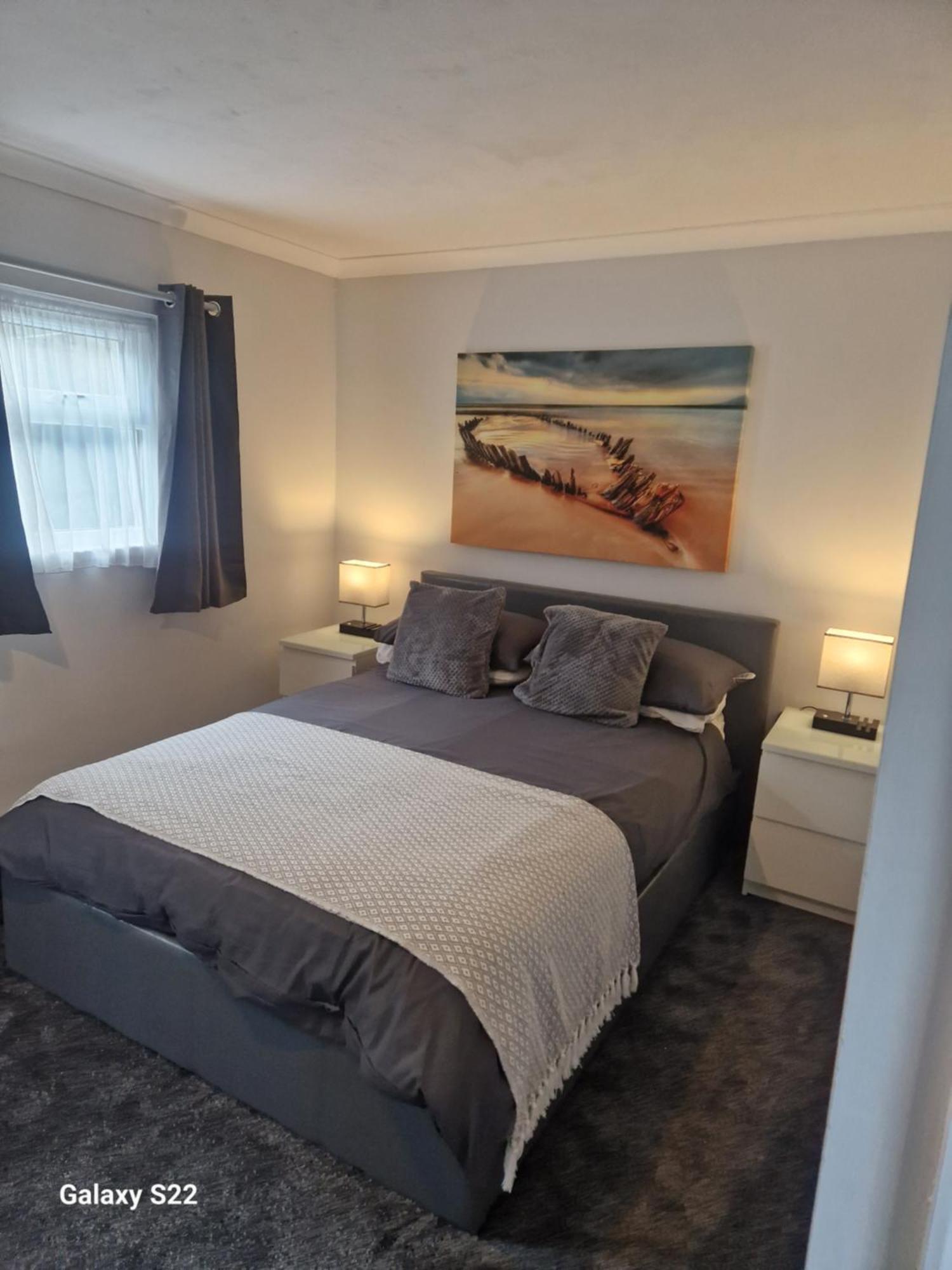 Farne Lodge Биднелл Экстерьер фото
